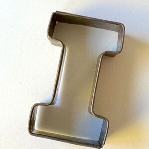 Cookie Cutter Varsity "I" Vintage Sturdy Illini Illinois